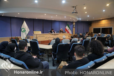 رونمایی از کتاب «اقتباس نمایشی کمیک از لطایف ملانصرالدین»