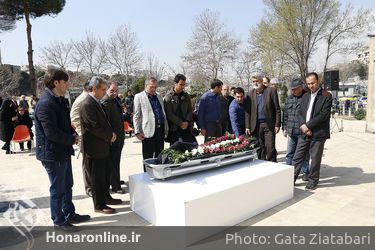 تشییع پیکر طلیعه کامران از مقابل موزه هنرهای معاصر
