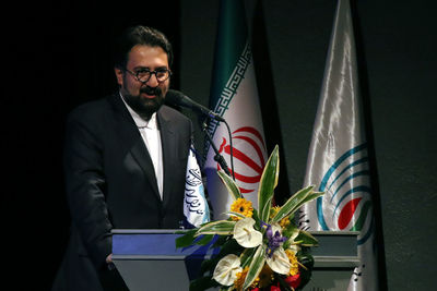 پرونده هشتمین جشنواره بین‌المللی مد و لباس فجر بسته شد / حسینی: لباس ایران نه صرفاً در مقام یک پوشش که به مرتبه شعر و شعور رسیده است