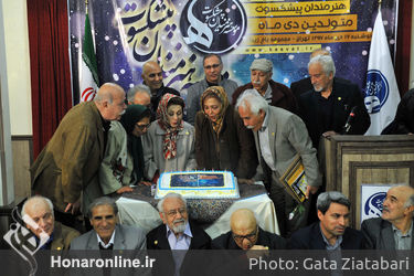 تجلیل از هنرمندان پیشکسوت متولد دی ماه