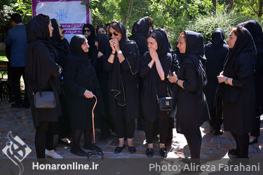 مراسم تشییع پیکر علیرضا سلطانی شاد از مقابل خانه هنرمندان