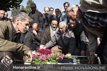 مراسم تشییع پیکر اسماعیل نظری در خانه هنرمندان