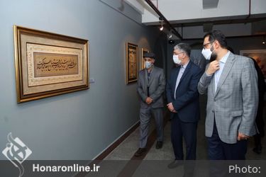 بازدید وزیر فرهنگ و ارشاد اسلامی از سیزدهمین جشنواره هنرهای تجسمی فجر