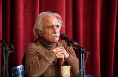 محمدرضا اصلانی: در تلاشم وجوه شاعرانه این جهان را کشف کنم