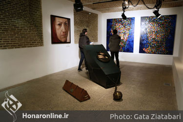 نمایشگاه "چهره / تصویری از خود" در گالری پروژه های آران
