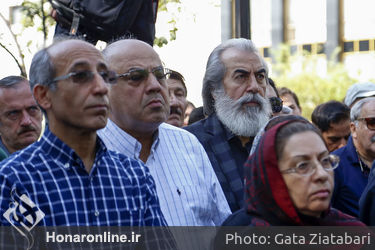مراسم تشییع پیکر زنده‌یاد نادر گلچین در تالار وحدت