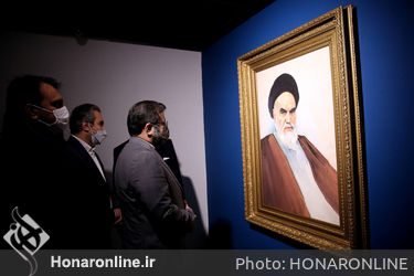 بازدید وزیر فرهنگ ارشاد اسلامی از نمایشگاه «آینه در آینه» 