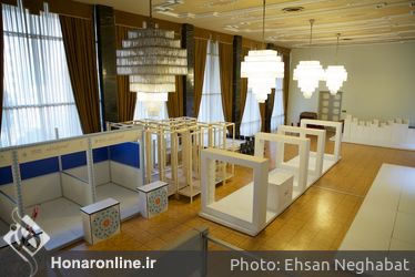 آماده سازی غرفه های مستقر در تالار وحدت برای جشنواره مدو لباس فجر