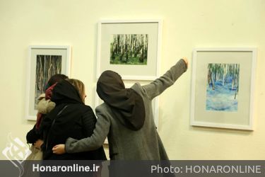 نمایشگاه نقاشی هنرجویان بهزاد شیشه‌گران در نگارخانه دانشجو