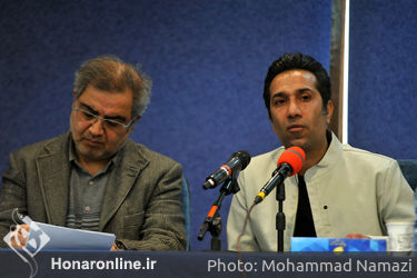 علی محمد رادمنش دبیر جشنواره تئاتر خیابانی رضوی در نشست خبری بخش هنرهای نمایشی رضوی