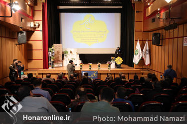 آئین رونمایی از تولیدات بنیاد فرهنگی روایت فتح