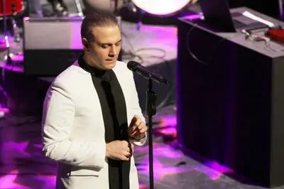 آلبوم "با من بخوان" علیرضا قربانی منتشر شد
