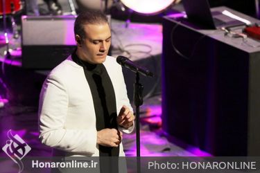 کنسرت علیرضا قربانی خواننده موسیقی سنتی ایرانی