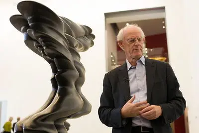 Tehran museum to showcase sculptures by Tony Cragg