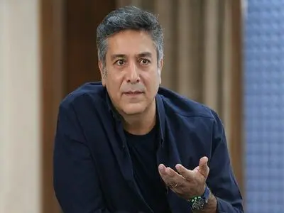 حمیدرضا پگاه، شکیب عیار شد