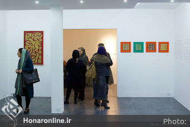 نمایشگاه آثار گارنیک درهاکوپیان در گالری ماه مهر