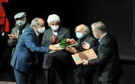 مراسم تجلیل از پیشکسوتان و افتتاح موزه دوربین عکاسی در برج آزادی