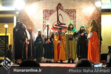 شب تعزیه سنگلج با حضور وزير ارشاد 