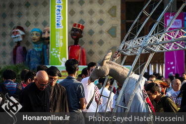 چهارمین روز هفدهمین جشنواره بین‌المللی تئاتر عروسکی تهران- مبارک