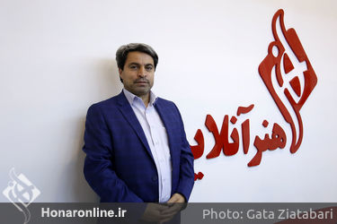 غرفه هنرآنلاین در هفتمین روز بیست و سومین نمایشگاه مطبوعات