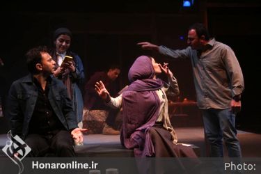 نمایش «بی‌خوابی» در سالن سایه