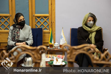 افتتاحیه نمایشگاه «نغمه مانا» در خانه هنرمندان