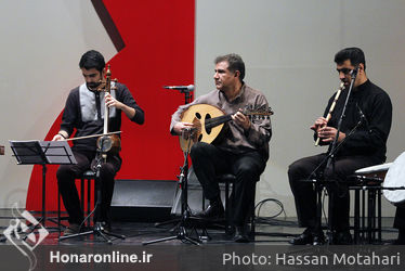 کنسرت گروه نغمه گردان در سی و پنجمین جشنواره موسیقی فجر