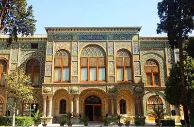 طبقه‌بندی بیش از ٣هزار عکس تاریخی در کاخ گلستان