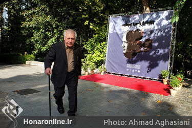 نمایشگاه آثار خسرو سینایی در باغ موزه هنر ایرانی