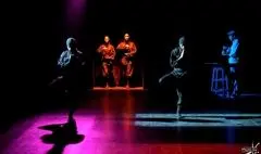 از اهانت تا احترام  به تماشاگر | درآمد حاصل از اجرای نمایش صرف امور خیریه می‌شود | کار تئاتر آگاهی‌بخشی و از جنس کلام و گفت‌وگو است