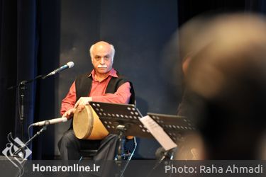 کنسرت گروه موسیقی بیدل به سرپرستی و خوانندگی حسام الدین سراج