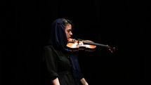 اجرای  ویولون در صبح روز جشنواره موسیقی جوان در تالار رودکی