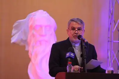 وزیر ارشاد: زبان فارسی میراث باشکوه و رمز هویت ملی ایران است