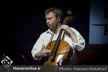 اجراي گروه موسیقی "نفس" به سرپرستی خومه کنته از کشور اسپانیا در سي و سومين جشنواره موسيقي فجر