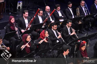 اجراى ارکستر ملی ایران با نام "شب موسيقى ارمنى" به رهبری مهمان رازمیک اوهانیان 
