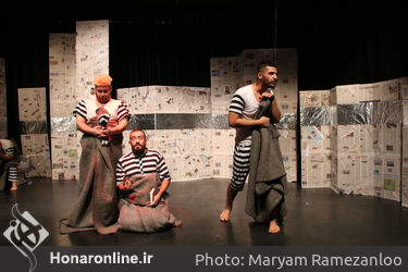 نمایش "ماداگاسکار" در عمارت نوفل لوشاتو