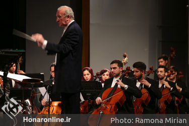 کنسرت ارکستر ملی ایران به رهبرى روبن آساتریان