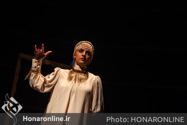  نمایش «شبنم عشق» 