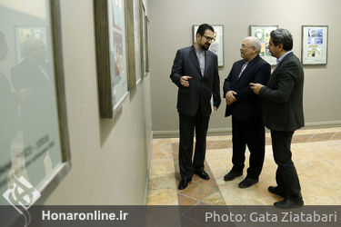 بازدید سید مجتبی حسینی از نمایشگاه تصویرگران معاصر جمهوری چک