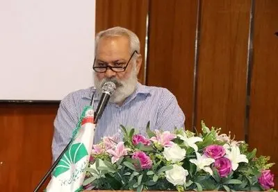 خاطرات قاسم آهنین‌جان از 10 تن از اهالی ادب و هنر منتشر شد / از بیژن الهی تا احمد محمود / مجموعه شعر جدید در راه بازار کتاب 