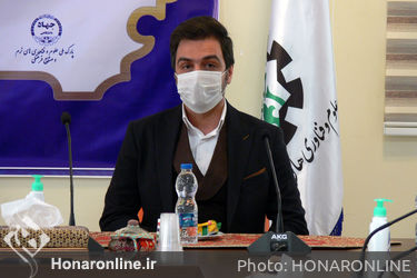 امضای تفاهم‌نامه همکاری میان انجمن فرهنگی هنری طراحان و تولیدکنندگان پوشاک مدارس ایران و پارک ملی علوم و فناوری‌های نرم و صنایع فرهنگی