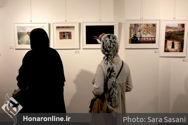 نمایشگاه گروهی عکاسی "آوای نگاه" در گالری آوای هنر