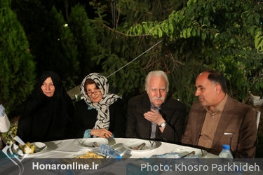حاشیه مراسم "معرفی ترجمه دیوان حافظ به زبان صربی" در باغ موزه هنر ایرانی