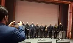 پیشنهاد تماشای یک مستند به وزیر امور خارجه