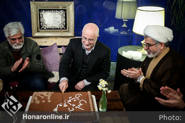 تقدیر هنرمندان تئاتر از علی مرادخانی در کافی شاپ خانه کتاب دانشگاه