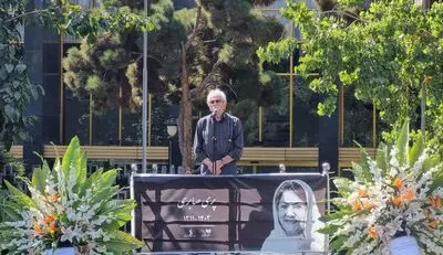 پیکر"پری صابری" تشییع شد/ بدرقه بانوی باشکوهِ تئاتر به خانه ابدی