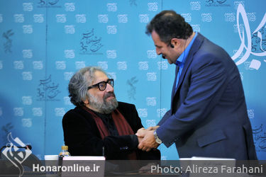 نشست‌ خبری فیلم سینمایی قاتل اهلی در روز هفتم سی و پنجمین جشنواره فیلم فجر در مرکز همایش های برج میلاد (1)