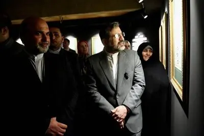 توجه به هنرهای تجسمی به ویژه خوشنویسی در قانون هفتم توسعه