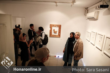 نمایشگاه مجموعه آثار کامبیز درم بخش با عنوان "سورپرایز" در گالری ویستا