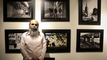 Photographic discourse between city and its dwellers